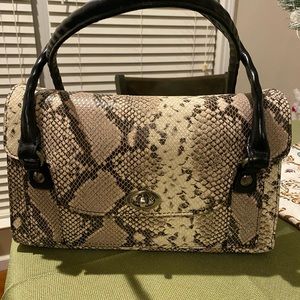 Patricia Nash handbag
